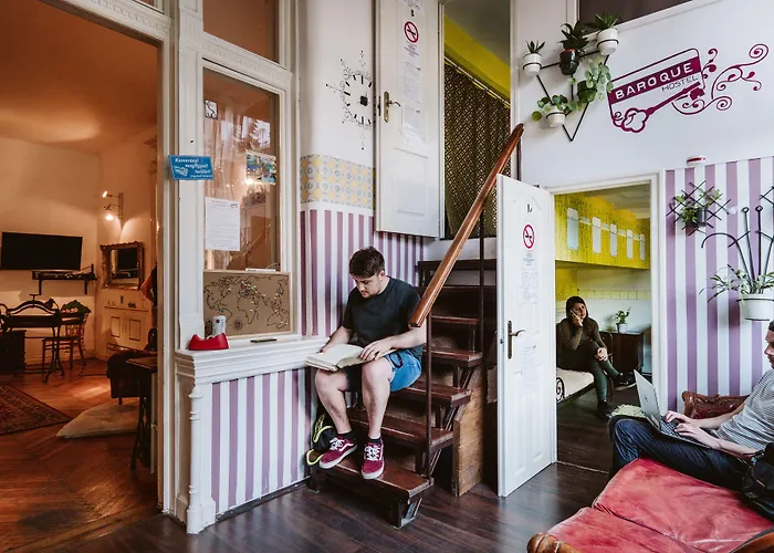 Baroque Hostel & Coworking Budapest
